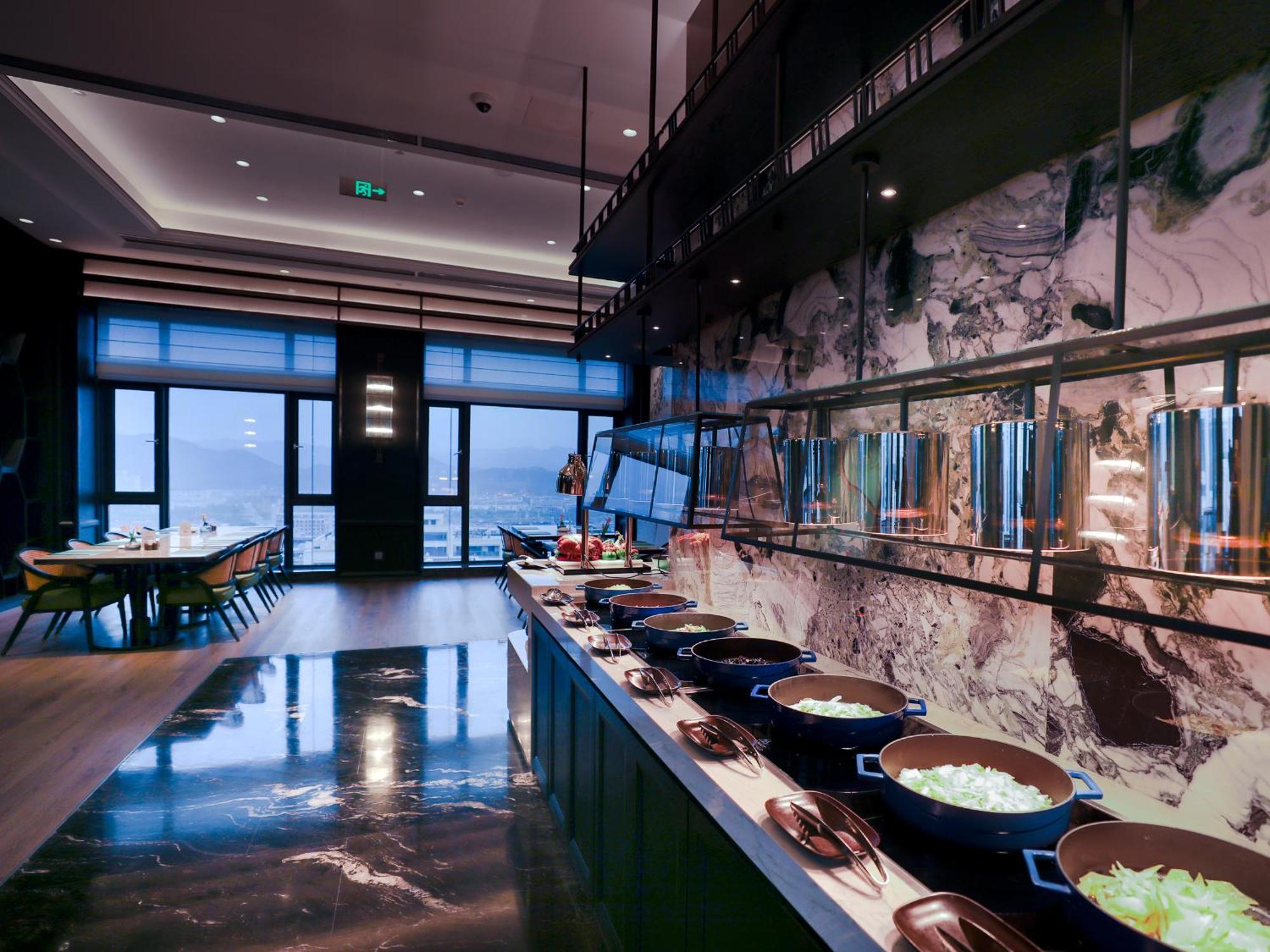 ייאו Kingdom Hotel מראה חיצוני תמונה